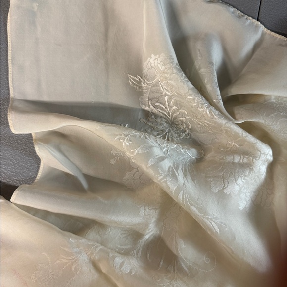 Vintage Silk Accessories - Vintage Silk Cream Scarf